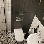 Royal Crown Residence Piekarska Old Town Top Location, Fast Wifi Apartament